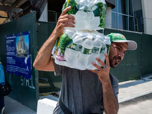 NYC Temperature to Approach Record as Heat Sits Over Eastern US