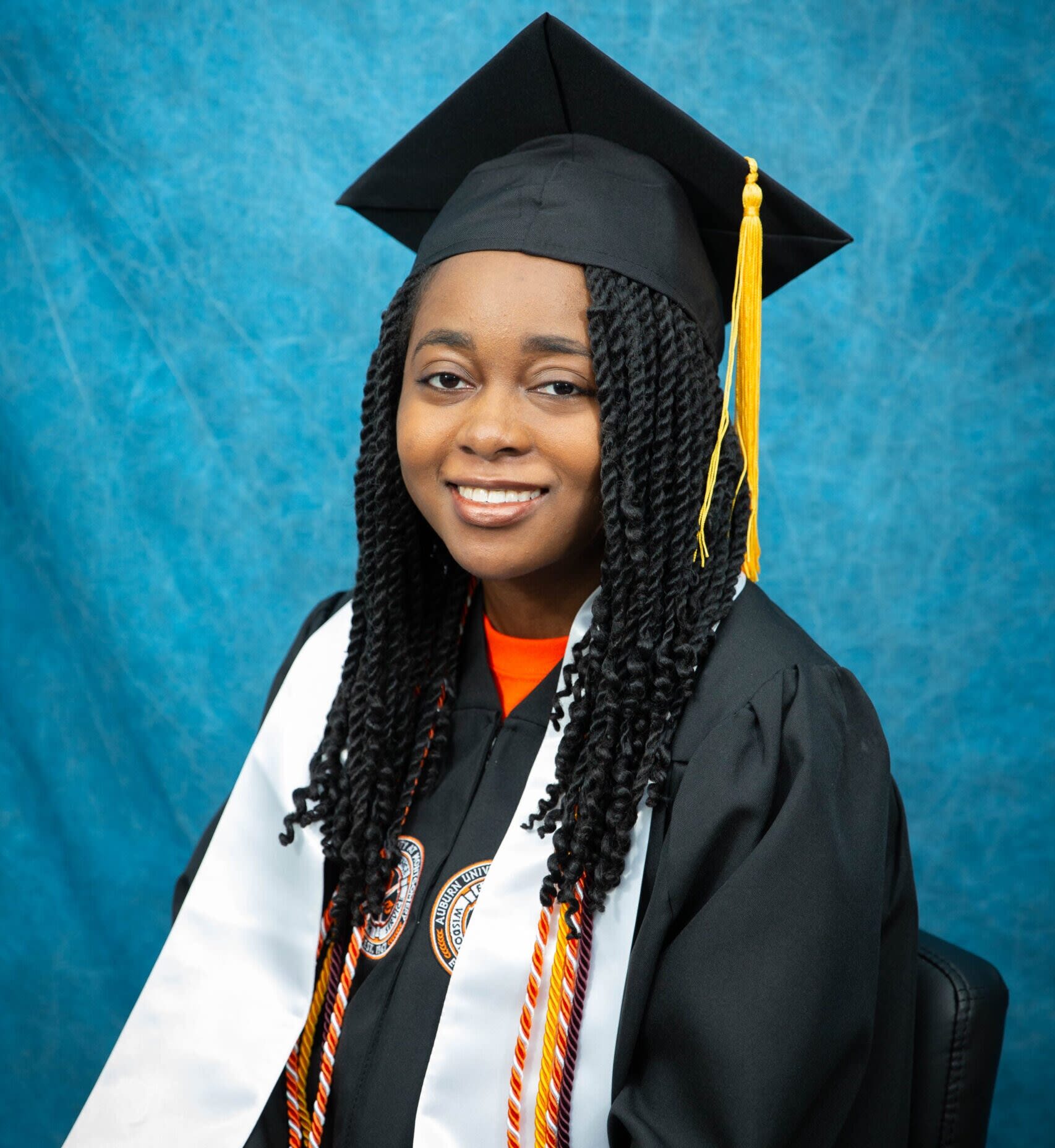 Selma resident graduates from AUM - The Selma Times‑Journal