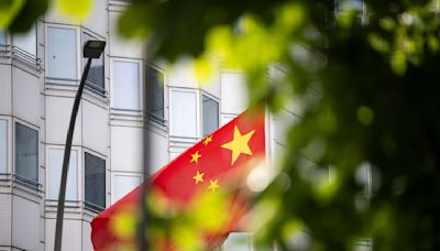 Detienen a empleado de europarlamentario alemán sospechoso de espiar para China, según la fiscalía