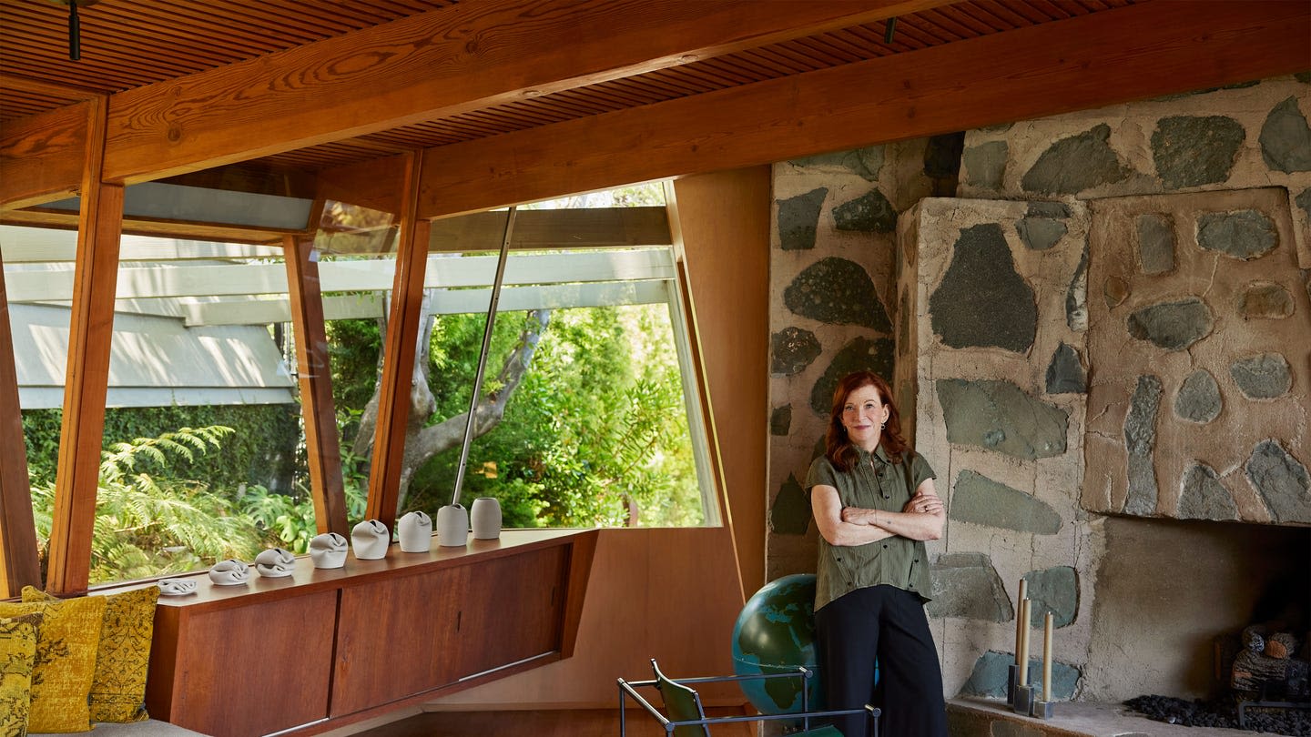 For Susan Orlean, Living in an Architectural Icon Can Be a Blessing and a Curse