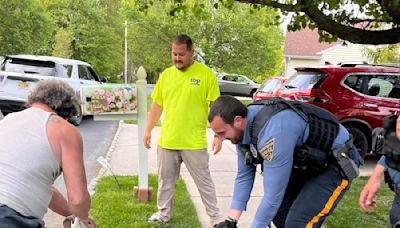 N.J. officers capture 200-pound pig named 'Pumba' and return him to owner