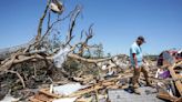 Storms battering the Midwest bring tornadoes, hail and strong winds