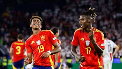 Lamine Yamal es la estrella emergente de la Euro: se mide con Zidane y baila como Neymar