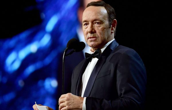 Kevin Spacey's Alleged Victims Detail 'Cold' and 'Inhuman' Sexual Abuse and Harassment in “Spacey Unmasked” Docuseries