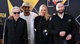 Pulp Fiction cast reunite – without Bruce Willis