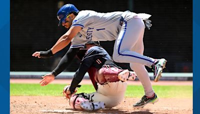 Shaky offense and defense cost Cleveland Guardians in 4-3 loss to Kansas City Royals