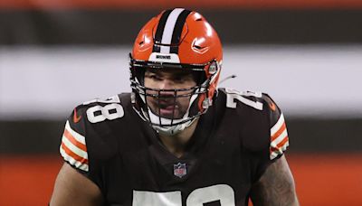 Browns $60 Million Star Sends Message Amid Benching Rumors