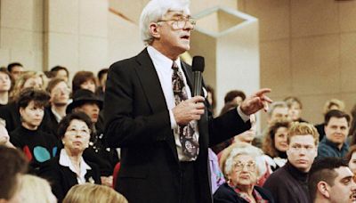 Phil Donahue, James Darren, 'Famous Amos' founder among newsmakers who have died in 2024