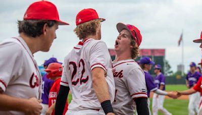 Ugly but effective: Iowa City High tops Waukee in 4A state quarterfinal