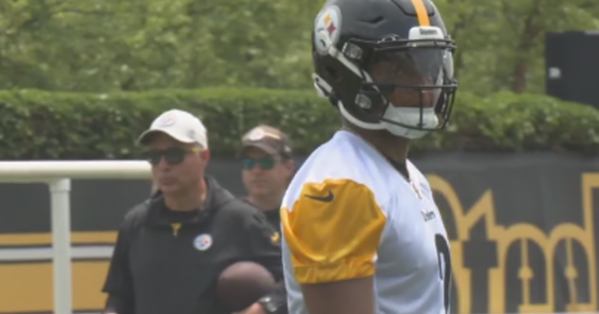 Justin Fields opens up on getting second chance with the Steelers after trade from Chicago