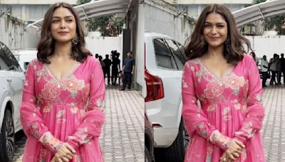 Mrunal Thakur’s floral Anarkali suit makes a great pick for your Raksha Bandhan celebrations