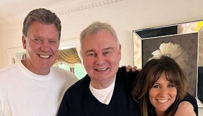 Eamonn Holmes fans say 'poor Ruth' as he shares snap with 'wonderful' friend