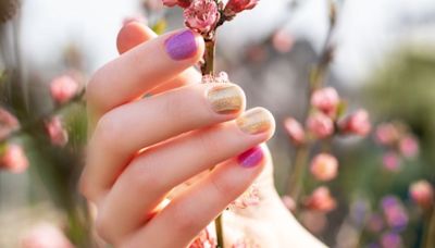 Dale la bienvenida a las uñas 'butterfly', la nueva tendencia de la primavera