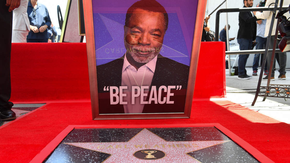 Carl Weathers Posthumously Receives Walk of Fame Star | KFI AM 640 | LA Local News