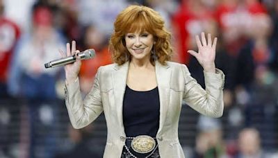 Reba McEntire Set to Star in New Comedy Series