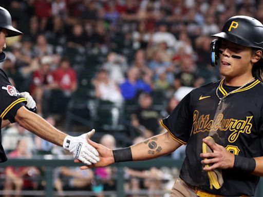 Michael A. Taylor s 9th-inning homer lifts Pirates over Astros for 5-3 win