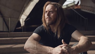 Video: Tim Minchin Is Hitting the Road With His Unapologetically Unfunny Show