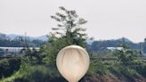 North Korea sends balloons carrying excrement to the south as a 'gift'