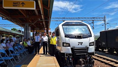 影》軍卡也能載！台鐵R200柴電機車首航 強化軍貨運能力