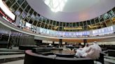 Major Gulf bourses mixed in early trade