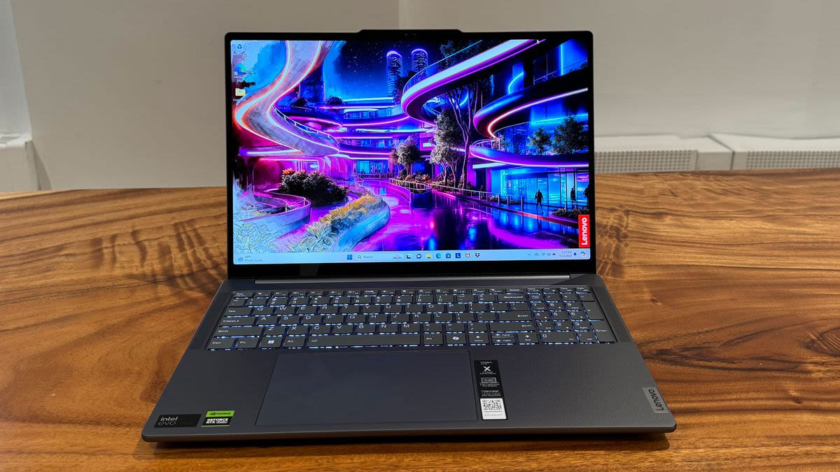 Lenovo Yoga Pro 9i review: Deep keys and a lightweight chassis