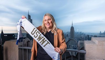 Emma Hayes aims to replicate her Chelsea success with U.S. women's soccer