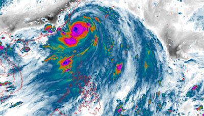 Carina intensifies into super typhoon; monsoon rain not yet over