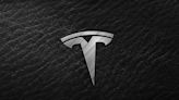 Analysts Reboot Tesla Stock Price Target After Robotaxi Delay