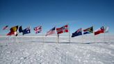 Acoge India debates sobre regulaciones turísticas para la Antártida - Noticias Prensa Latina