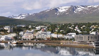 Así es Akureyri, la ciudad protagonista de la canción de Aitana y Yatra