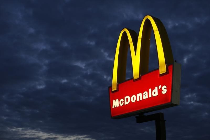 McDonald's executive sells over $290k in company stock By Investing.com