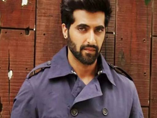 Akshay Oberoi says he is open for nude scenes on-screen - Deets Inside - Times of India