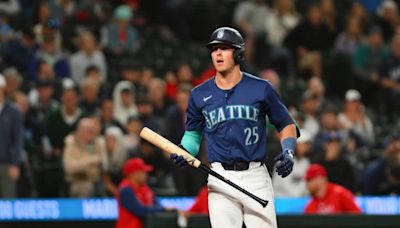 Deadspin | Spiraling Mariners aim to reverse course in rematch vs. Angels