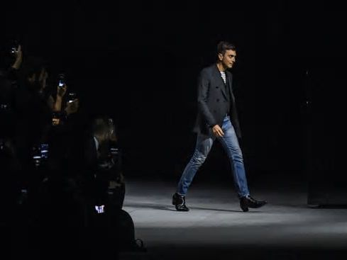 Moda¿Hedi Slimane se va de Celine? Los rumores aumentan