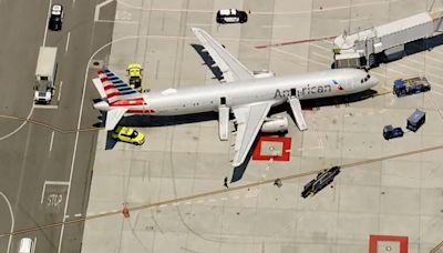 American Airlines flight evacuated after smoke reported during taxiing at San Francisco airport