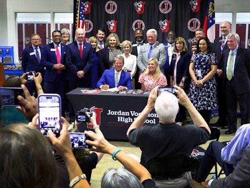 Governor Kemp visits this Columbus school to sign bills promoting workforce development