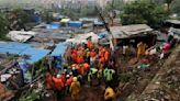 Derrumbe en India por fuertes lluvias:13 muertos y 16 desaparecidos