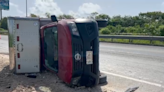 Volcadura en el tramo Puerto Morelos-Playa del Carmen deja un herido