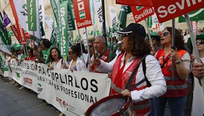 Los sindicatos se vuelven a movilizar para pedirle cuentas a la Consejería de Salud andaluza