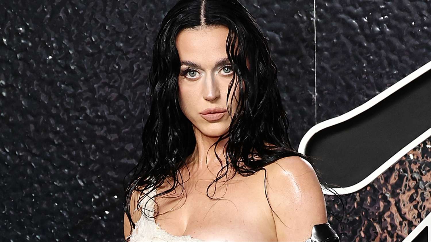 Katy Perry Nailed the Shipwrecked Trend in a Skin-Baring Two-Piece Set at the 2024 MTV VMAs