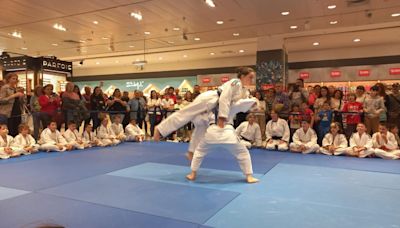 El Club Judo Gandoy se exhibe en El Corte Inglés