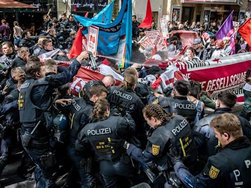 Über 20.000 Menschen bei linken Demos - wenig Vorfälle