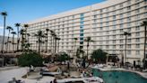 Mohegan Tribe to end management of Las Vegas casino