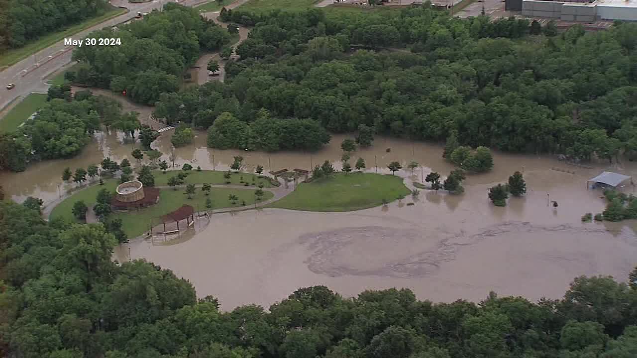 Heavy rain leads to flooding in parts of North Texas