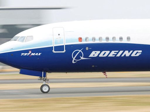 Boeing deberá revisar máscaras de oxígeno en sus aviones