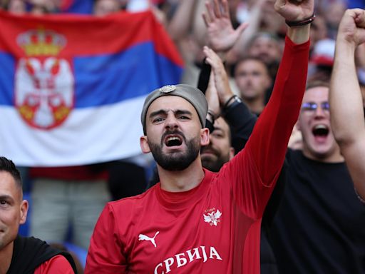 ¡Serbia amenaza con dejar la Euro si no sancionan a Albania y Croacia!