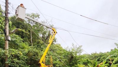 凱米連二日造成逾7萬戶停電 台電新竹全力動員尚餘290戶搶修中 | 蕃新聞