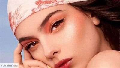 PHOTO – Deva Cassel s'approprie la tendance peach make-up qu'on verra partout ce printemps