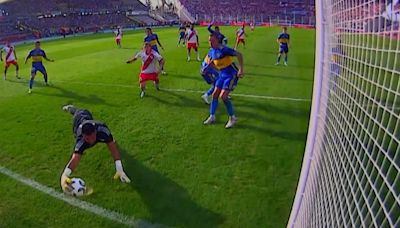 Se conoció el audio del VAR de la jugada polémica del River-Boca: por qué se anuló el gol en contra de Lema