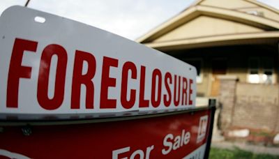 Consumer watchdog unveils foreclosure protections proposal